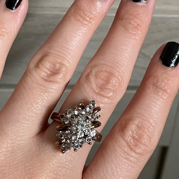 • Vintage Bouquet Ring • - Picture 13 of 16